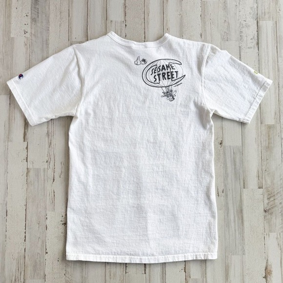 Sesame Street X Champion White Graphic T-shirt Mens Adult (runs slim like XS ?) - Picture 3 of 16